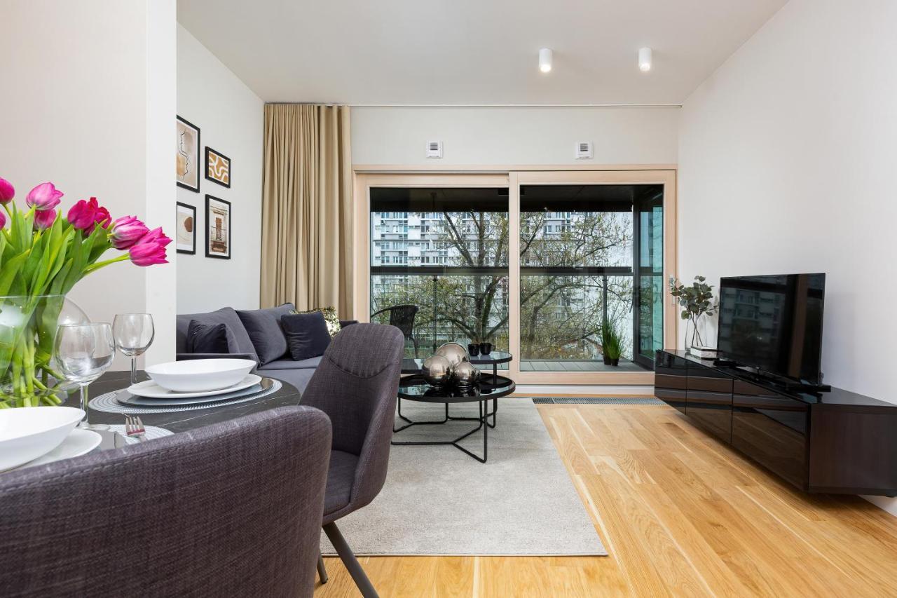 Mennica Residence - City Center By Renters Prestige Варшава Экстерьер фото